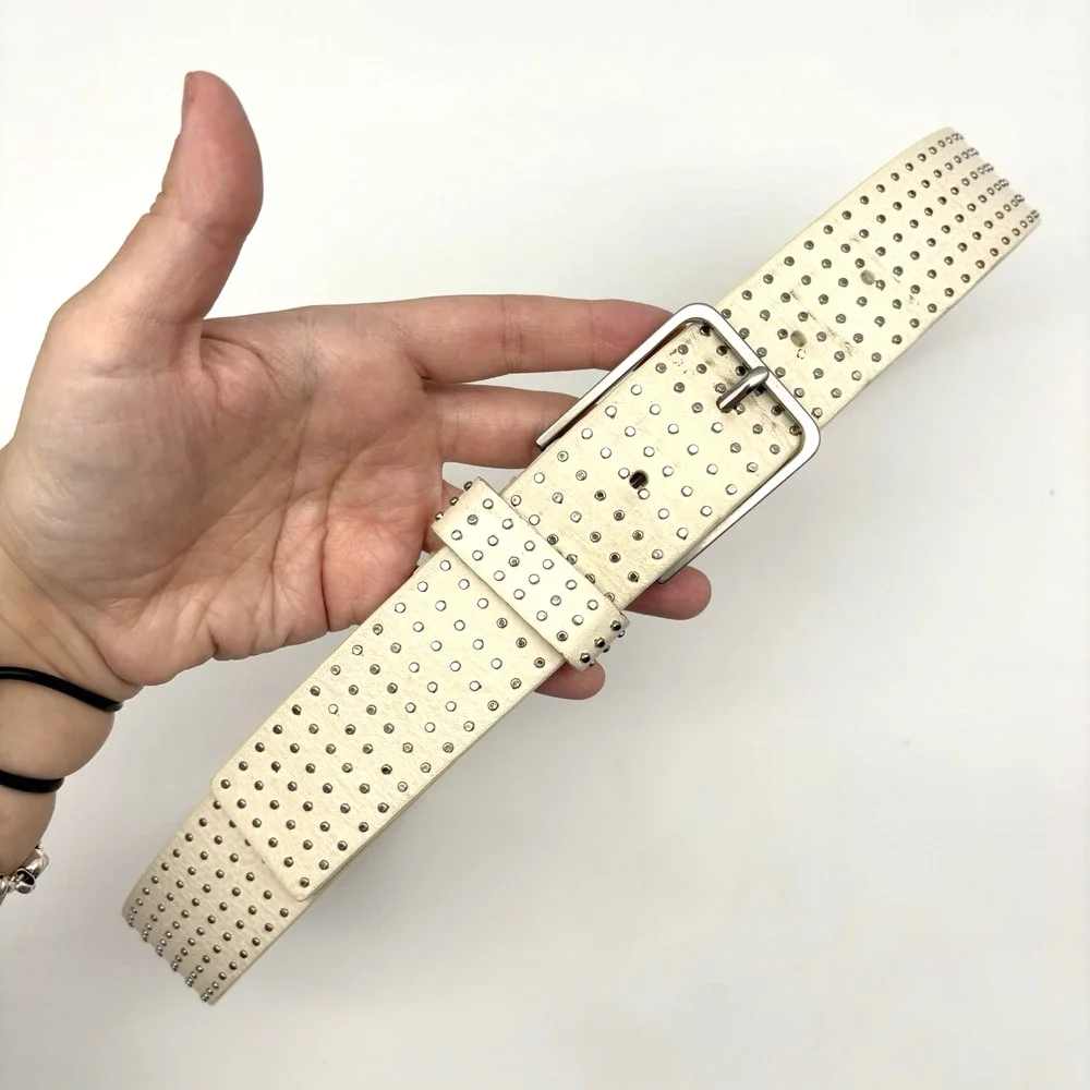 Vintage Y2K GUESS 354001G White Genuine Leather 6-row Mini Studded Belt M 31-35